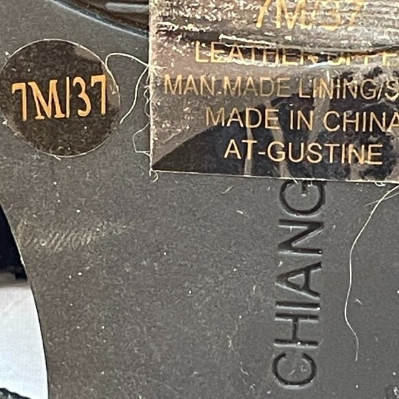 Arturo Chiang Black Leather Flip Flop Sandal with Rhinestone Embellishment 7 - Picture 10 of 11